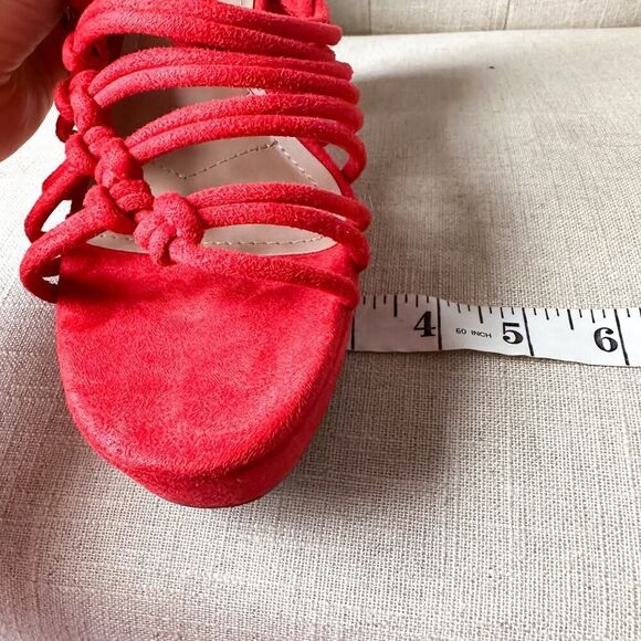 Charles by Charles David Red Strappy Mules Platform Block Heel Size 8 - Picture 10 of 12